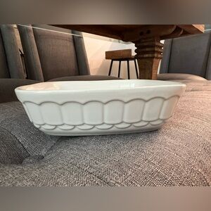 VINTAGE 1980'S WHITE ST STEINBACH AUSTRIAN BAKING DISH CASSEROLE